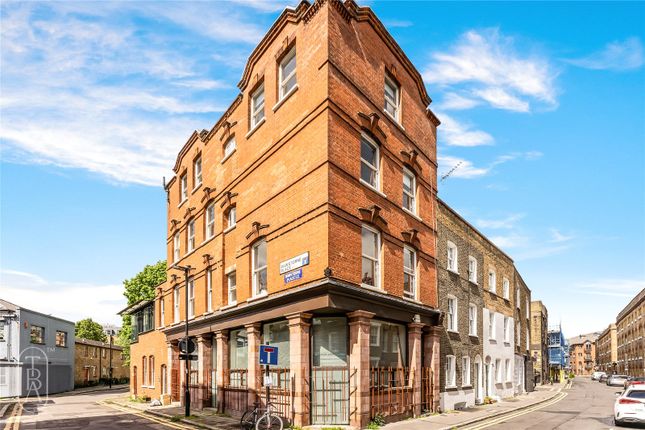 Thumbnail Flat to rent in Rawstorne Street, London