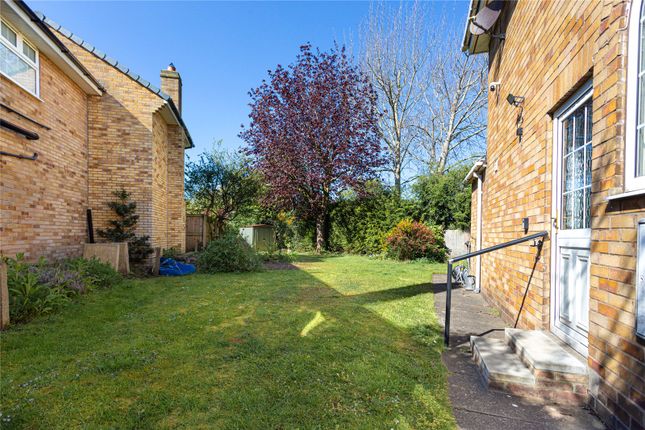 16, Maple Croft, York photo 4