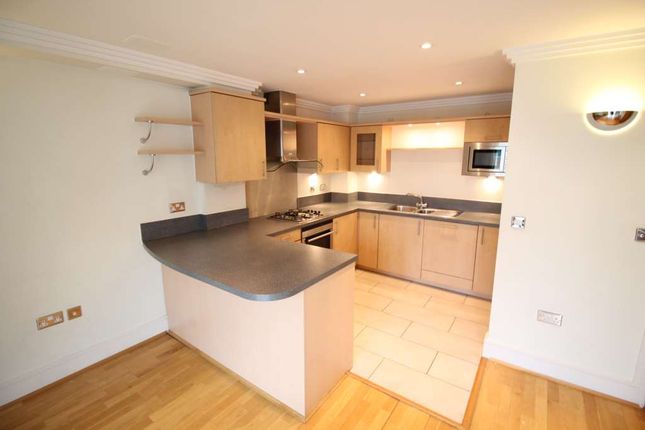 Flat to rent in Moorings House, Tallow Road