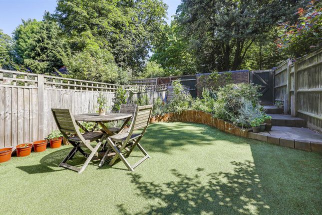 Dunstans |, 5 St. Francis Close, Buntingford photo 4