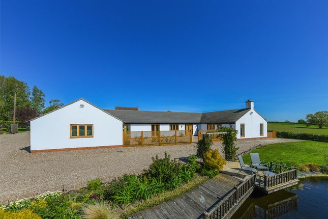 The Lodge House, Bridle Road, Burton Joyce photo 2