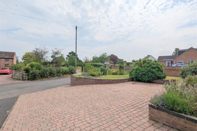 Detached bungalow for sale in Naunton, Upton-Upon-Severn, Worcester