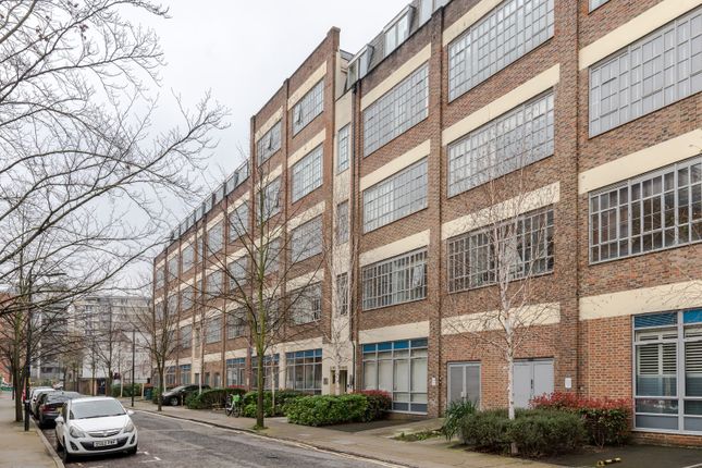 Flat for sale in South City Court, Peckham Grove, London