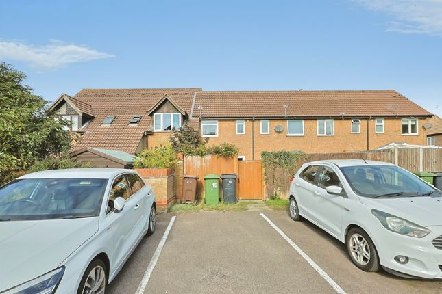 16, Brussels Close, Dereham photo 4