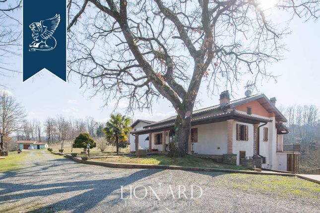 Villa for sale in Fivizzano, Massa-Carrara, Toscana