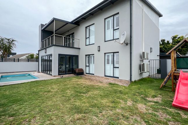 Thumbnail Detached house for sale in 11 Hume Villas, 11A Lawhill Road, Humerail, Port Elizabeth (Gqeberha), Eastern Cape, South Africa