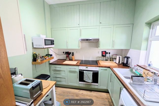 Ladbroke Road, Enfield photo 4