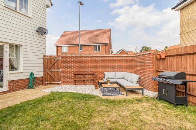 56, Larch Way, Red Lodge photo 3