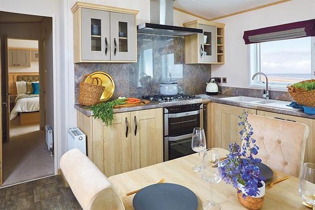 Mobile/park home for sale in Hubbert's Bridge, Boston, Lincolnshire