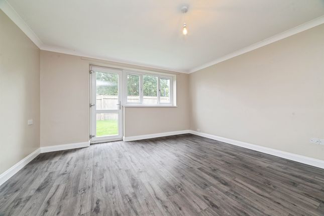 5, Arcon Drive, Hull photo 4