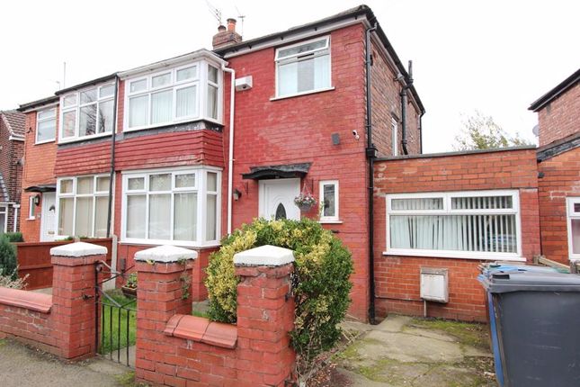 3 Bedroom houses to rent in Prestwich - Zoopla