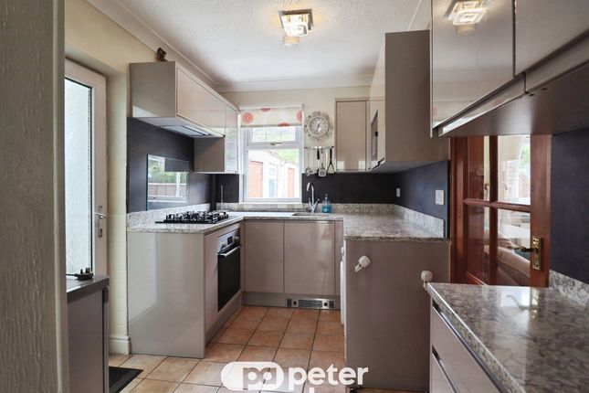 27, Park Street, Port Talbot photo 4