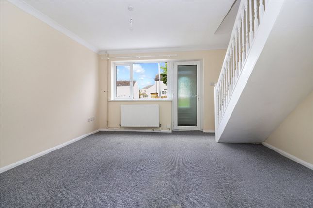 13, Walnut Way, Devon photo 2