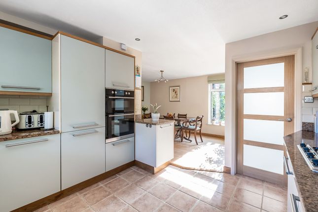 128 Ridgeway, Tunbridge Wells photo 3
