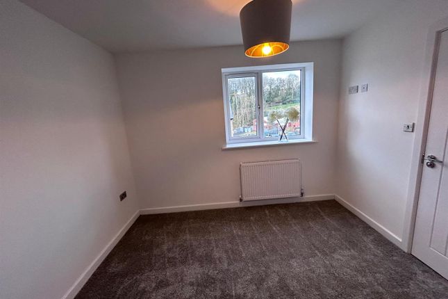 Town house for sale in Vale Street, Bacup