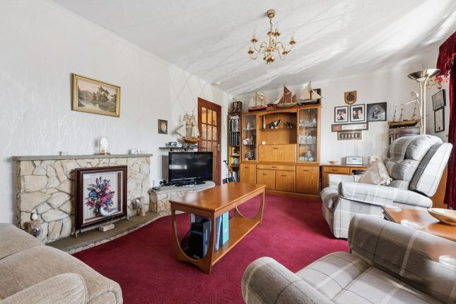 41 Goodwood Crescent, Gravesend, Kent photo 4