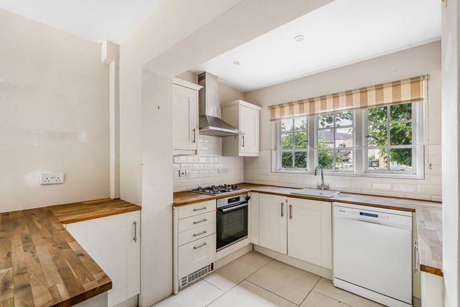 28, Bowling Green Road, Gloucestershire photo 4