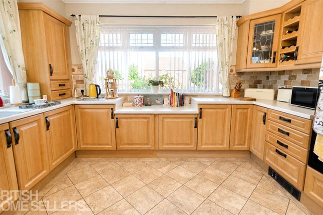 2, Steam Mill Lane, Derbyshire photo 2