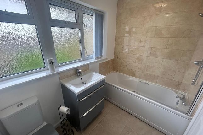 Terraced house to rent in Peach Ley Road, Bournville, Birmingham