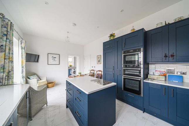 19, Coade Lane, Dorchester photo 3