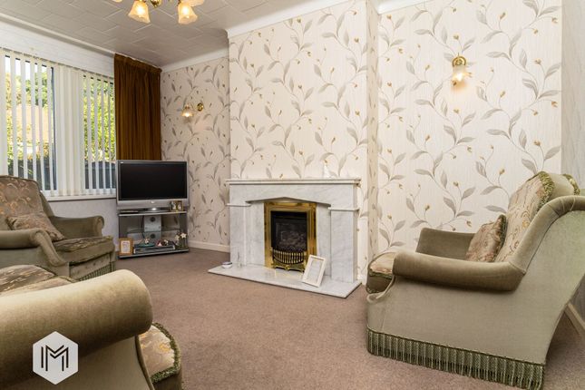13 Middleton Drive, Bury photo 2