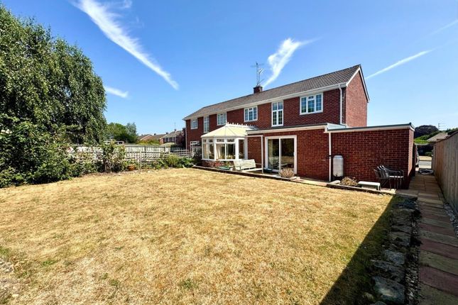 20 Ridge Way, Sherborne photo 2