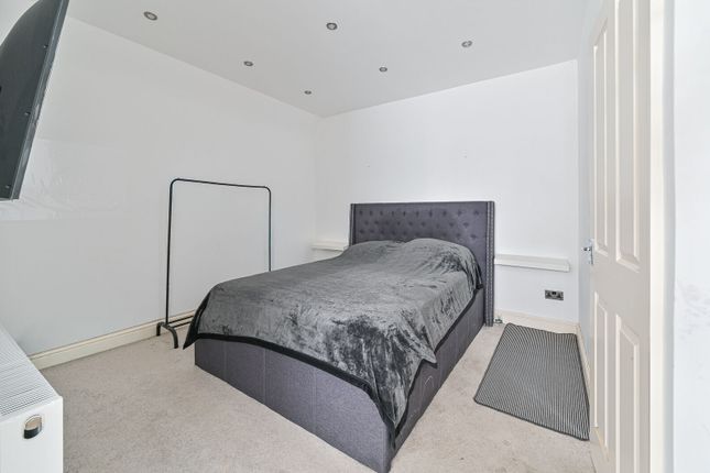 Portland Road, South Norwood photo 4