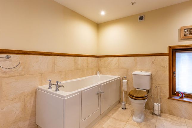 Bx1A1426-Hdr.Jpg