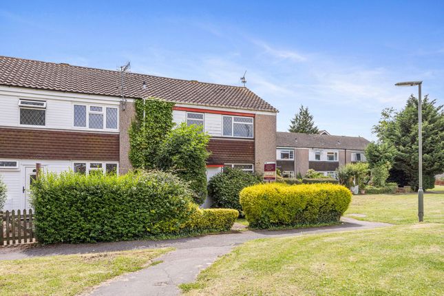 Thumbnail End terrace house for sale in Manor Close, Horley