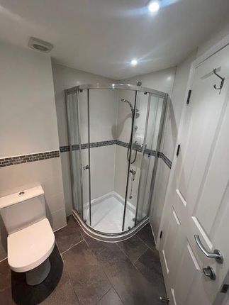 Flat 3, Jose Collins Mews, Helston photo 4