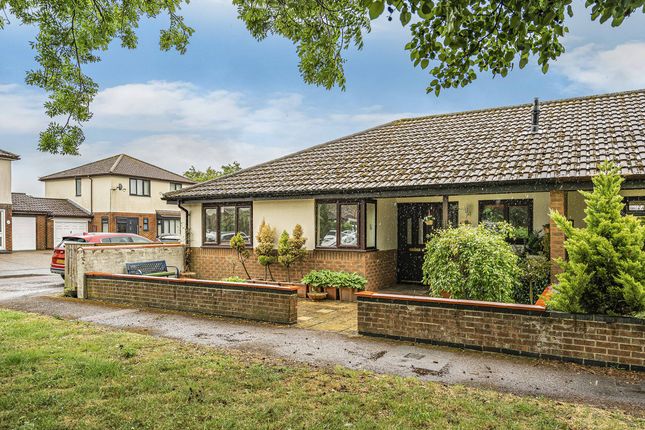 3-bed house on 1, Dove Green, Bicester, £350,000