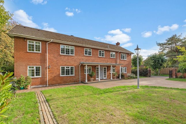 1 Eghams Close, Beaconsfield photo 4