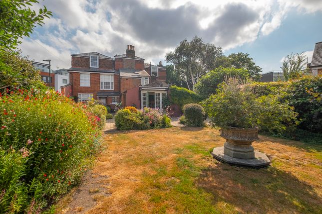 14, Park Road, Teddington photo 4