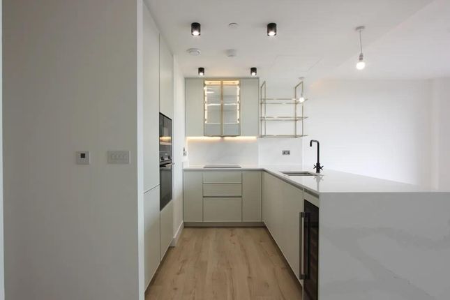 Thumbnail Flat to rent in Bollinder Place, Clerkenwell, Old Street