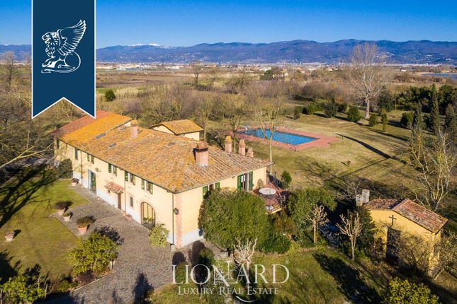 Thumbnail Villa for sale in Prato, Prato, Toscana