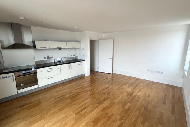 199 Northstand Apartments, Highbury Stadium Square, London photo 4