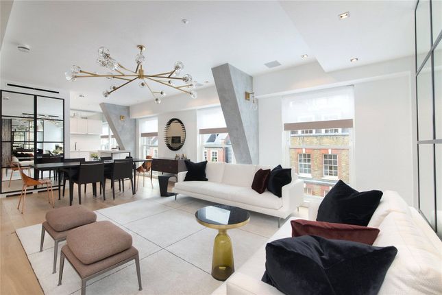 Thumbnail Flat to rent in Essex Street, Covent Garden