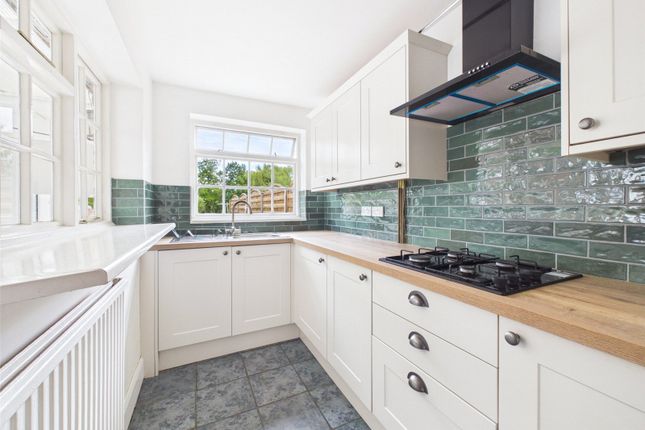 14, Alney Terrace, Gloucester photo 3