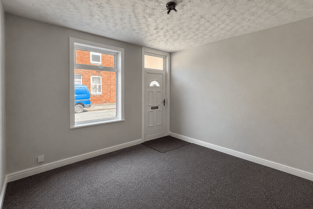 10, Templar Street, Wakefield photo 3