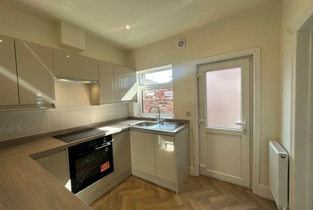 31, Northwich photo 5