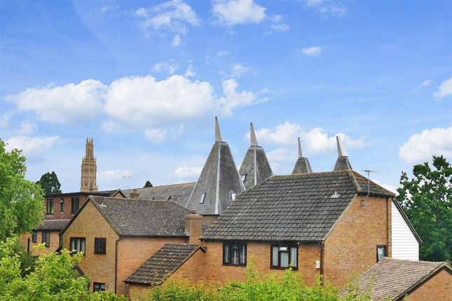 Link-detached house for sale in Toby Gardens, Hadlow, Tonbridge, Kent