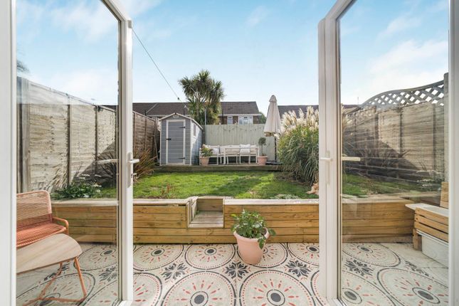 92, Eltham Hill, Eltham photo 4