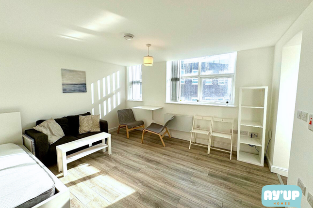 Flat 10, 22 Westgate, Rotherham photo 3