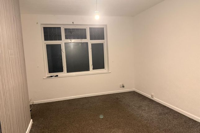 899, Longbridge Road, Essex photo 2