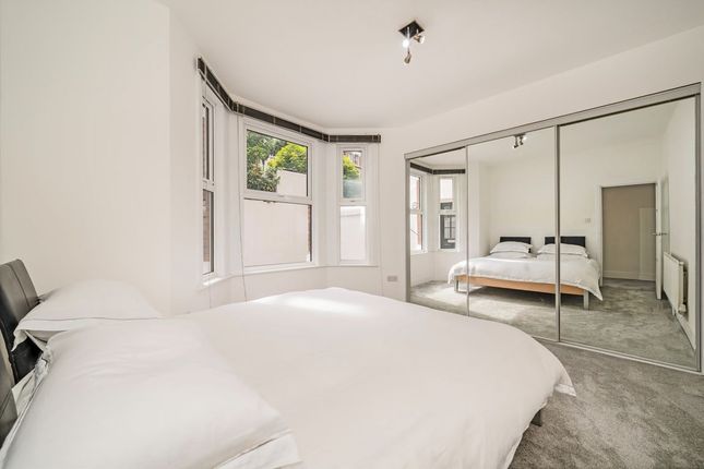 Flat 1, 66, Marylands Road, London photo 4