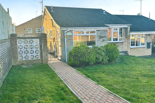 2-bed house on 32, Walton Close, Derbyshire, £900/mo