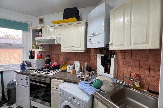 Studio to rent in Finchley Road, London