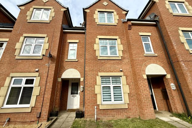 3-bed house on 4, Groom Terrace, Hartlepool, £150,000
