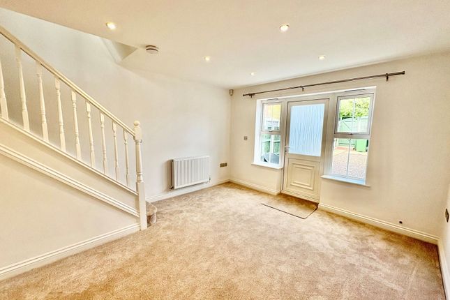 94b, High Street, Brierley Hill photo 4