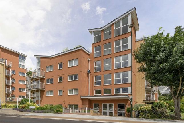 Thumbnail Flat for sale in Manor Road, Teddington